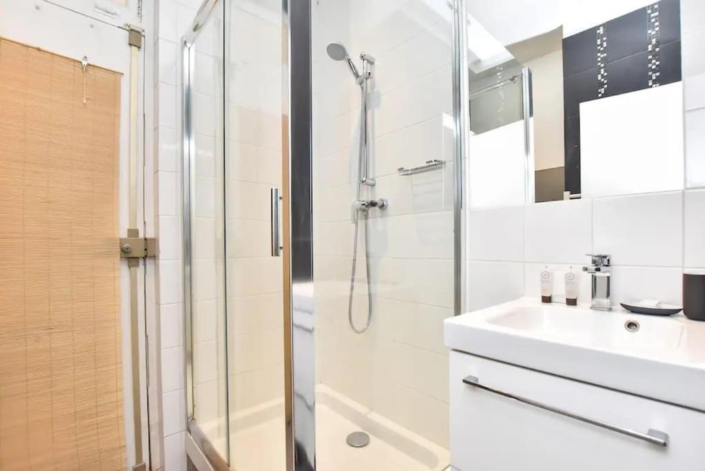 Goodguest-Appartement Design Et Cosy Batignolles Parijs Buitenkant foto